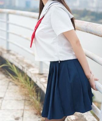 摸进她的内裤里疯狂揉她.视频_国产剧免费观看韩国
